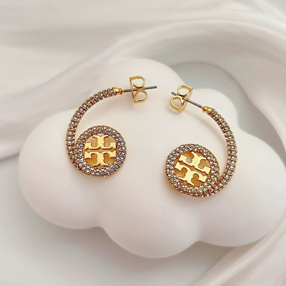 Tory Burch Letter Full Diamond Stud Earrings